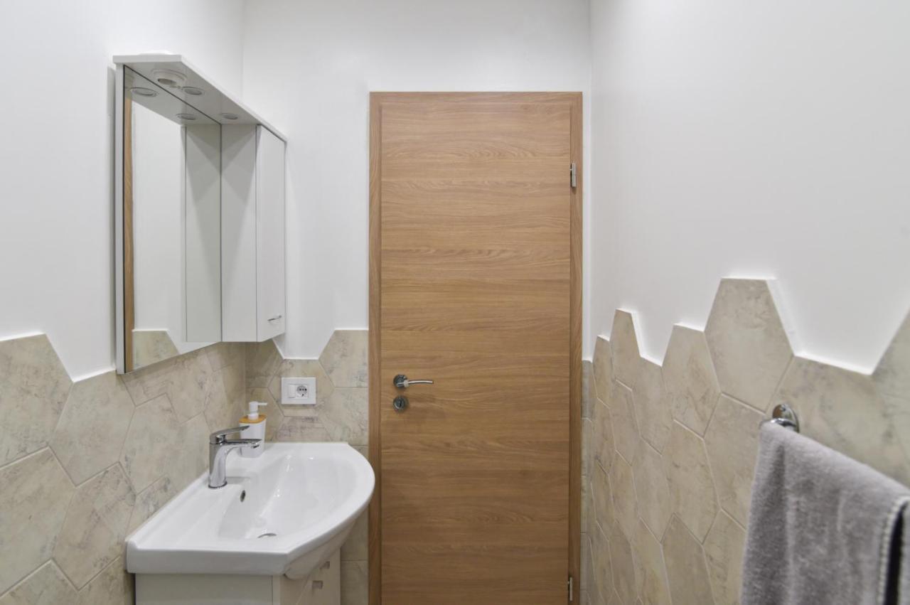 Studio Apartmani Bethel Rijeka Exterior photo